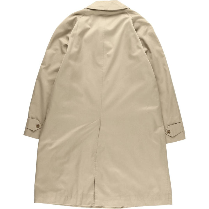Vintage Burberry Balmacaan coat from the 1970'S to 1980s, made in England, size L. polyester Beige type Vintage Second Hand