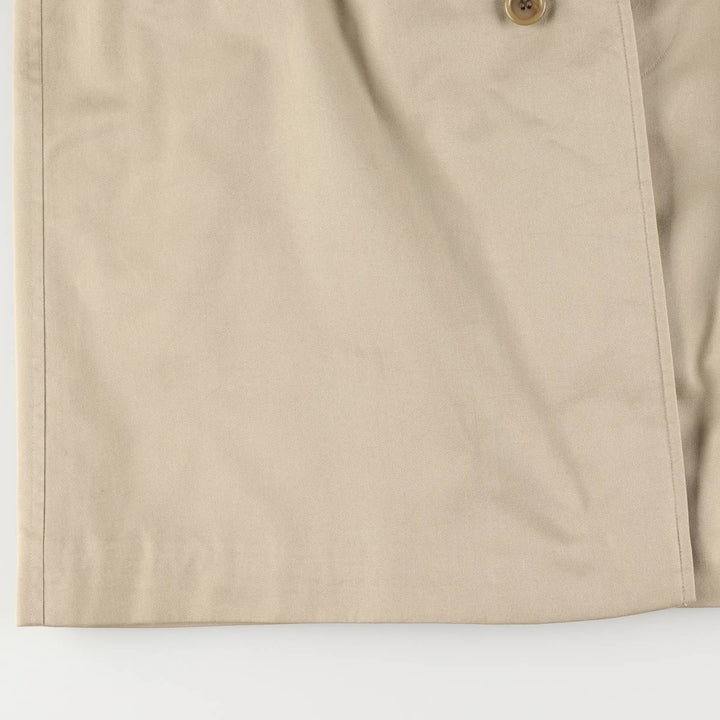 Vintage Burberry Balmacaan coat from the 1970'S to 1980s, made in England, size L. polyester Beige type Vintage Second Hand
