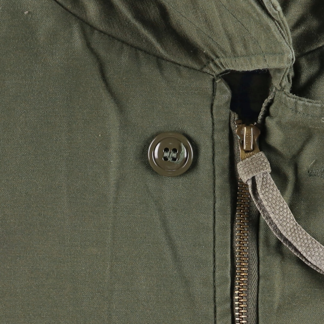 Vintage military A-2 deck jacket, men's size L Nylon Khaki type Vintage Second Hand