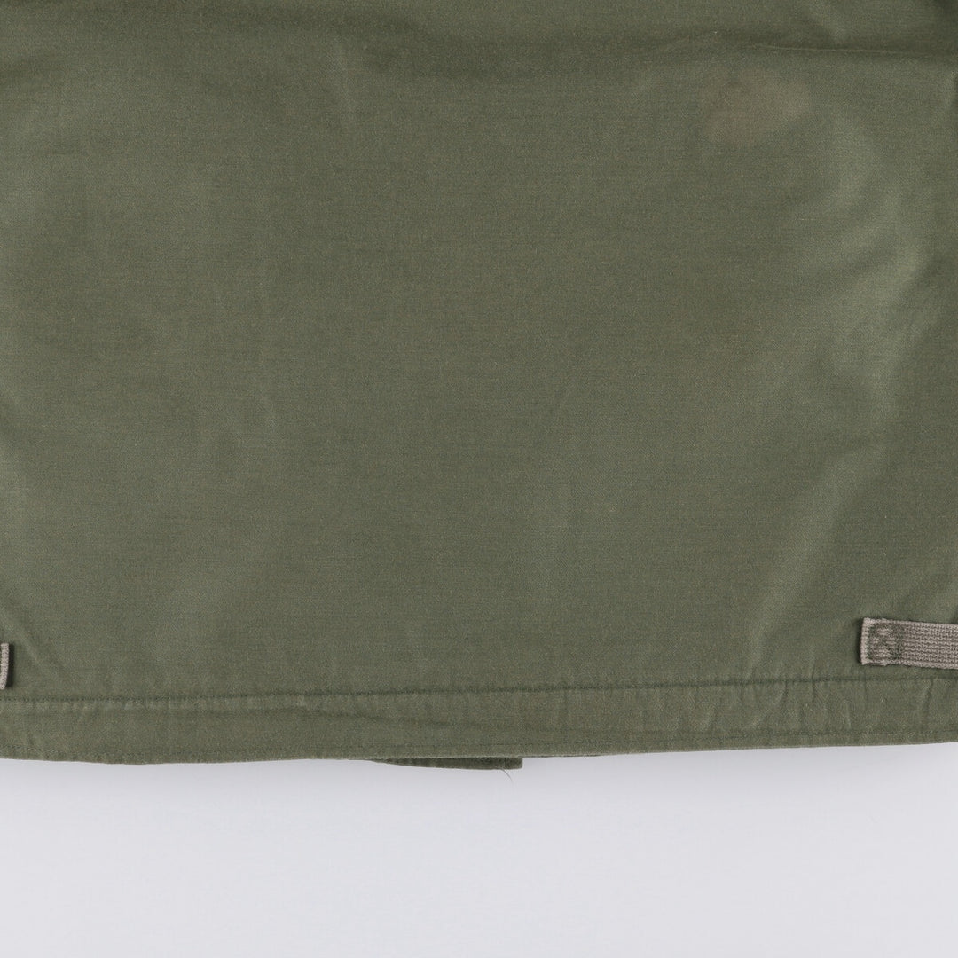 Vintage military A-2 deck jacket, men's size L Nylon Khaki type Vintage Second Hand