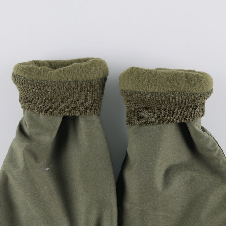 Vintage military A-2 deck jacket, men's size L Nylon Khaki type Vintage Second Hand