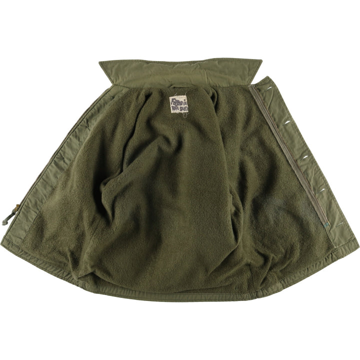 Authentic US military A-2 deck jacket, made in the USA, MEDIUM (38-40), men's size M unclear Khaki type Vintage Second Hand