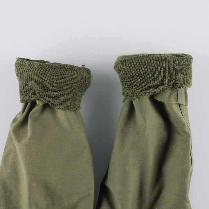 Authentic US military A-2 deck jacket, made in the USA, MEDIUM (38-40), men's size M unclear Khaki type Vintage Second Hand