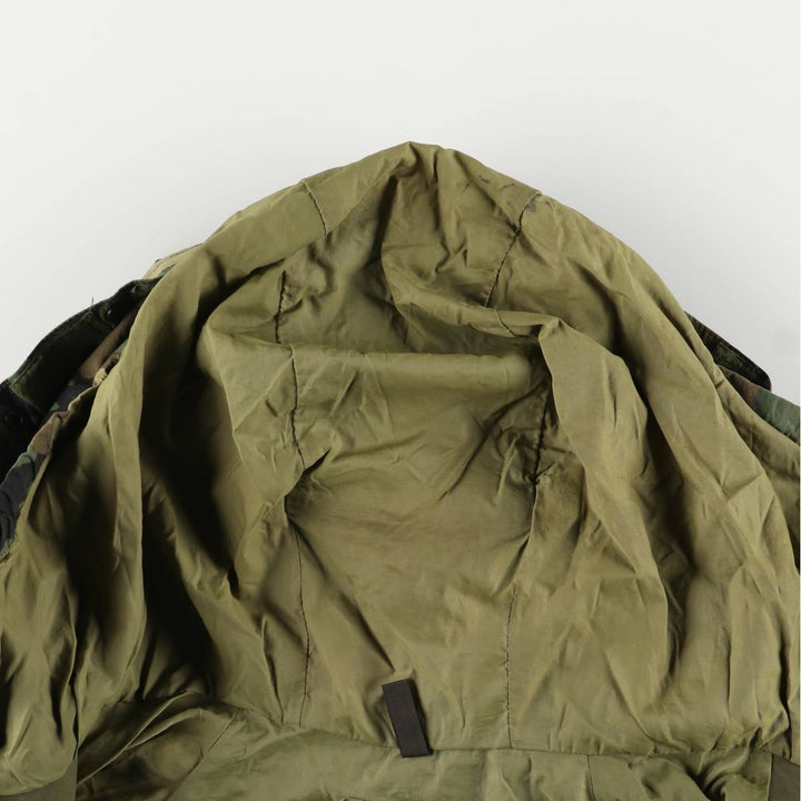 Authentic 1990'S US Military Camouflage Pattern ECWCS 1st Gen. Late Model Woodland Camo Military Gore-Tex Parka, Made in USA, Medium-Regular Nylon Khaki type Vintage Second Hand