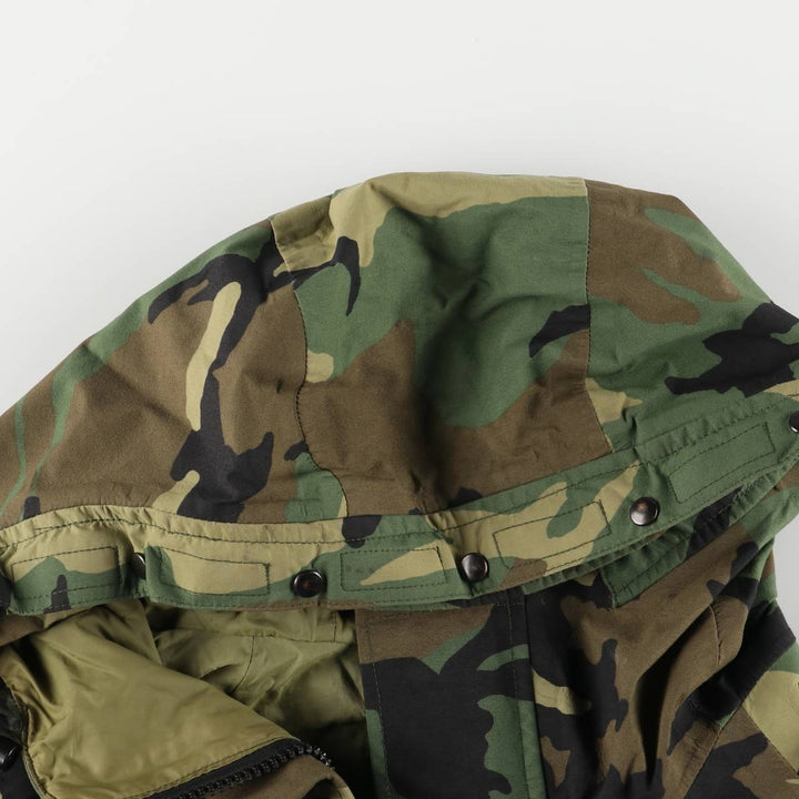 Authentic 1990'S US Military Camouflage Pattern ECWCS 1st Gen. Late Model Woodland Camo Military Gore-Tex Parka, Made in USA, Medium-Regular Nylon Khaki type Vintage Second Hand