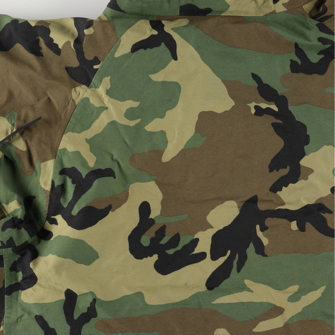Authentic 1990'S US Military Camouflage Pattern ECWCS 1st Gen. Late Model Woodland Camo Military Gore-Tex Parka, Made in USA, Medium-Regular Nylon Khaki type Vintage Second Hand