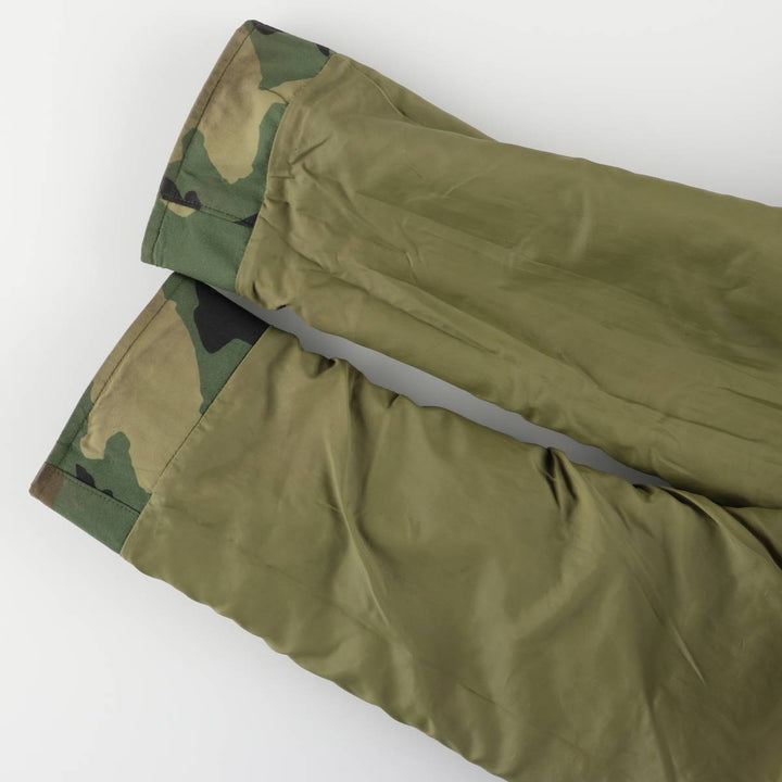 Authentic 1990'S US Military Camouflage Pattern ECWCS 1st Gen. Late Model Woodland Camo Military Gore-Tex Parka, Made in USA, Medium-Regular Nylon Khaki type Vintage Second Hand