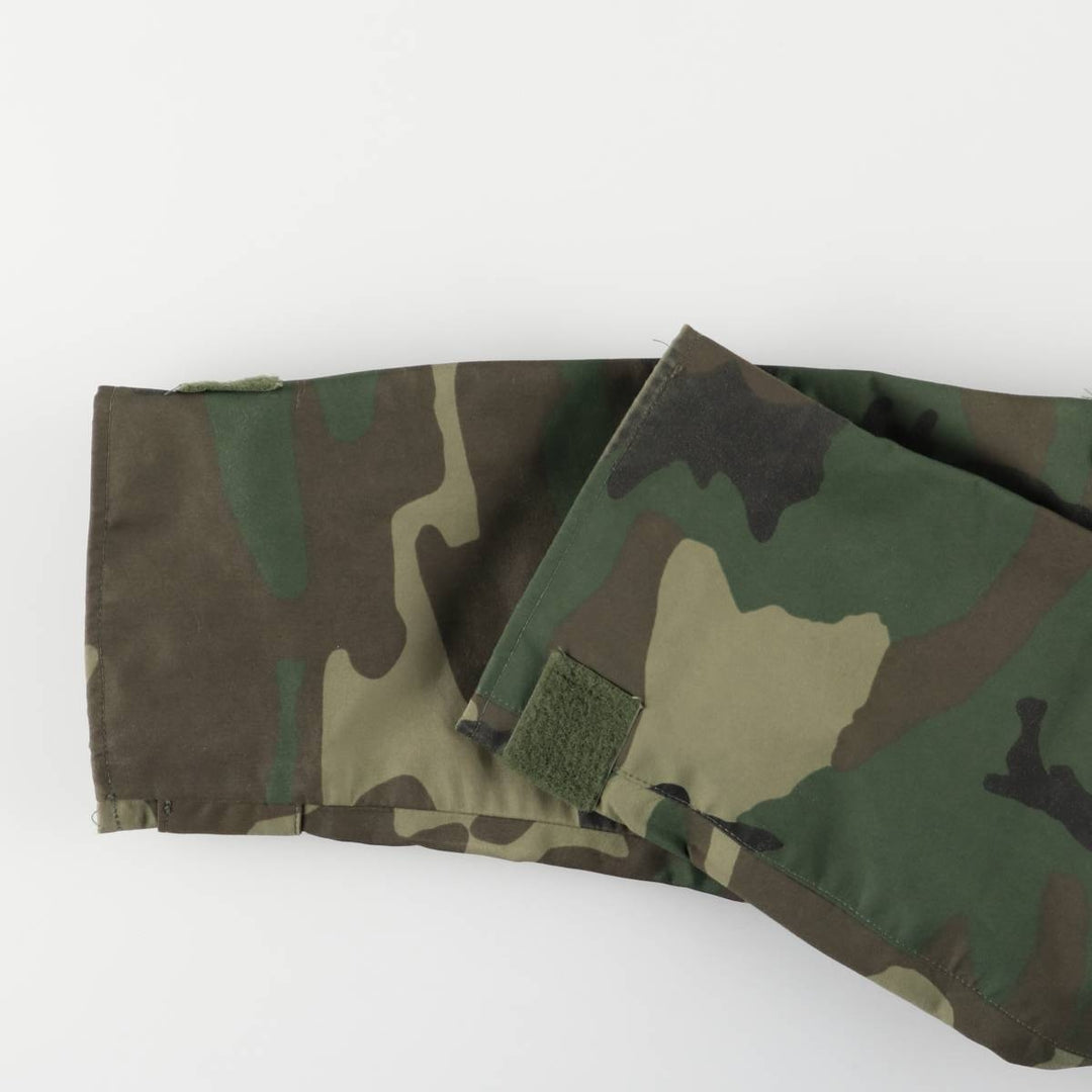US Military Tennessee Apparel Crop ECWCS Camouflage Pattern Woodland Camo Military Gore-Tex Parka, Medium-Regular Nylon Khaki type Vintage Second Hand