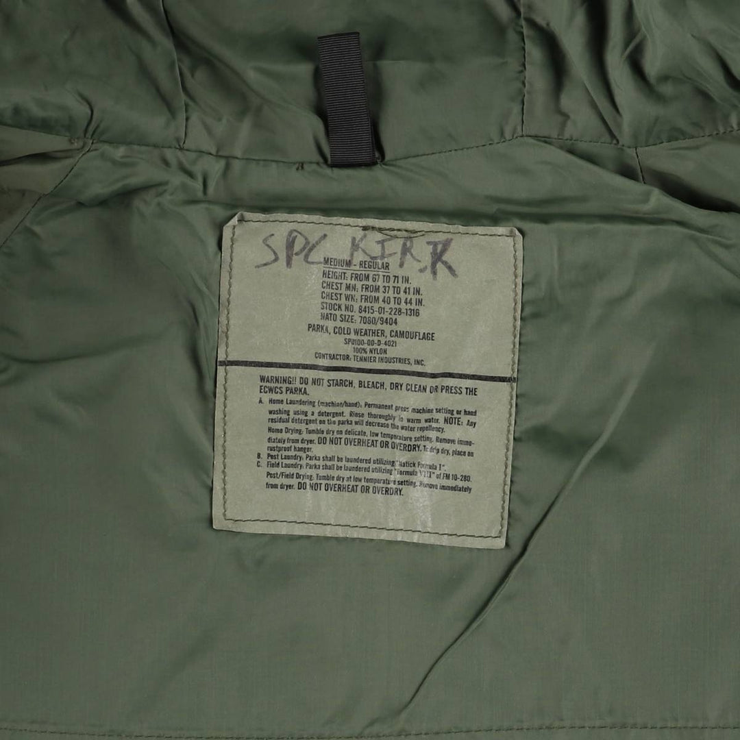 Authentic 2000'S US Military Camouflage Pattern ECWCS 1st Gen. Late Model Woodland Camo Military Gore-Tex Parka, Made in USA, Medium-Regular Nylon Khaki type Vintage Second Hand