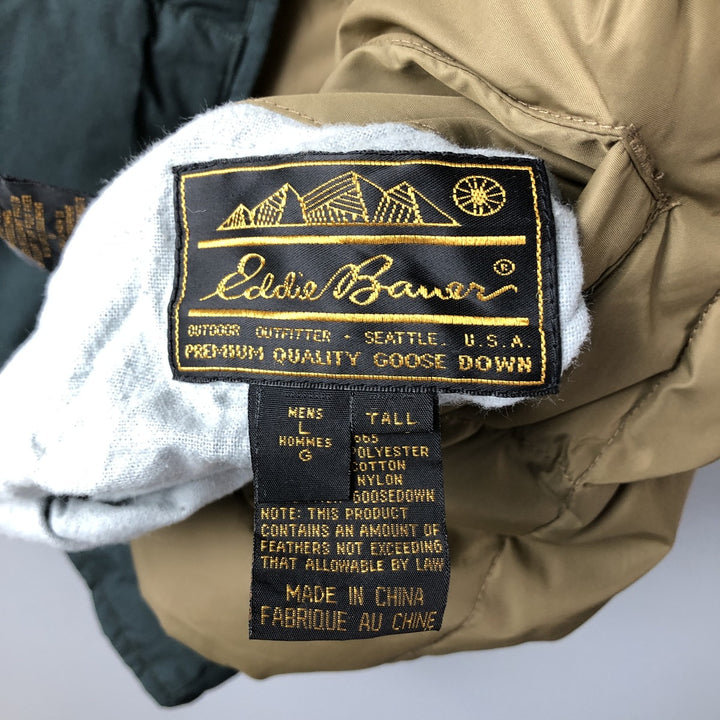 Vintage 1970s-1980'S Eddie Bauer reversible Canadian goose down vest with black tag, size L, men's polyester Beige type Vintage Second Hand