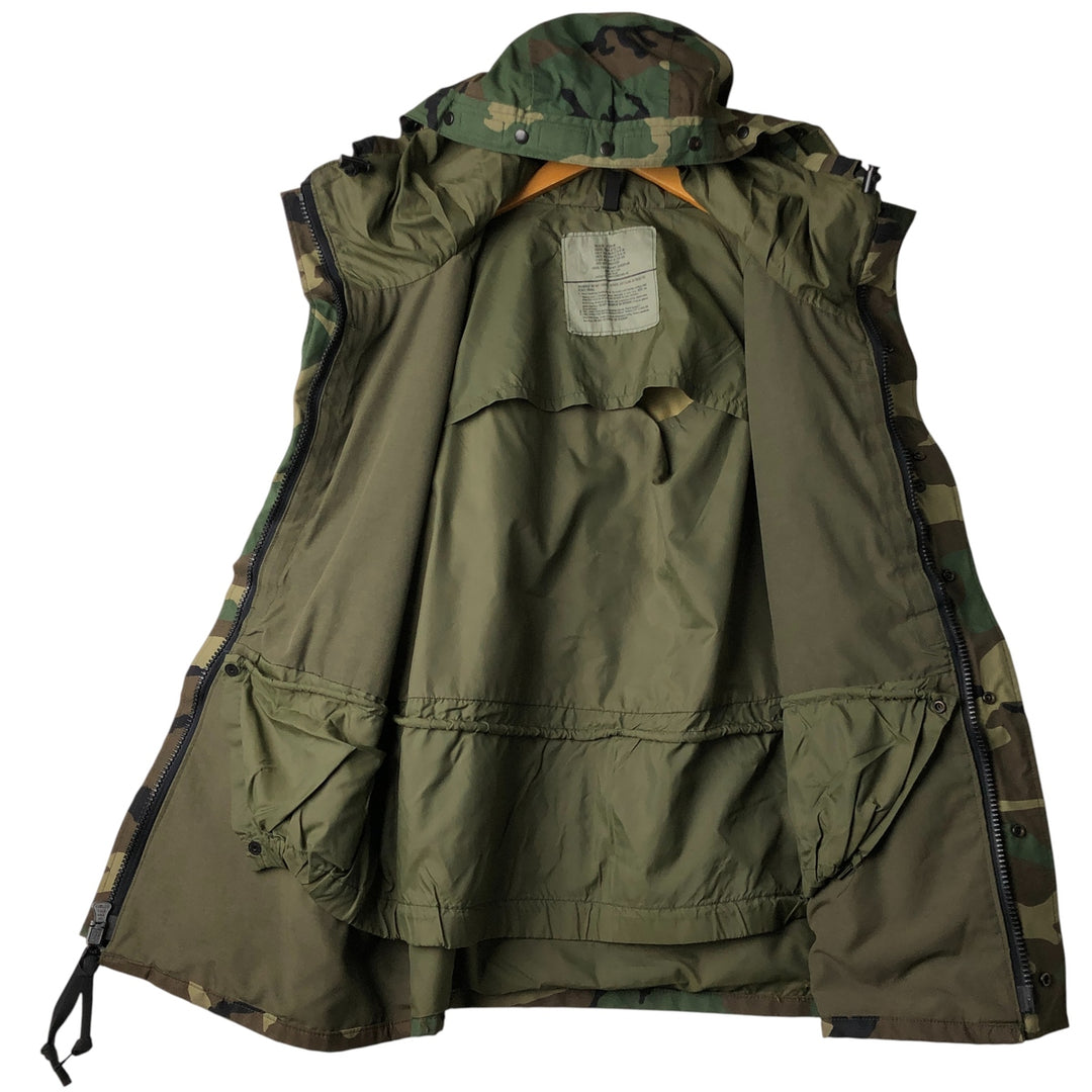 Authentic 1990'S US Military Camouflage Pattern Woodland Camo ECWCS 1st Gen Late Model Military Gore-Tex Parka, Made in USA, Medium-Regular Nylon Khaki type Vintage Second Hand
