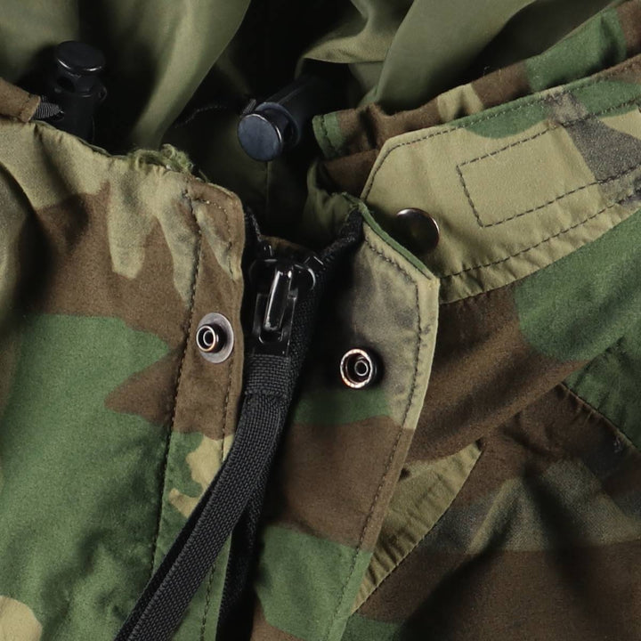 Authentic 1990'S US Military ECWCS 1st Gen Camouflage Woodland Camo Military Gore-Tex Parka, Large Regular, Men's Size L Nylon Khaki type Vintage Second Hand