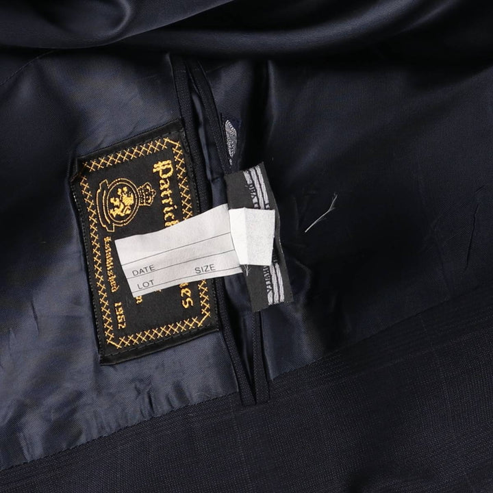 Burberry's Check Pattern Wool Tailored Jacket, Made in USA, Men's Size Medium wool navy blue type Vintage Second Hand