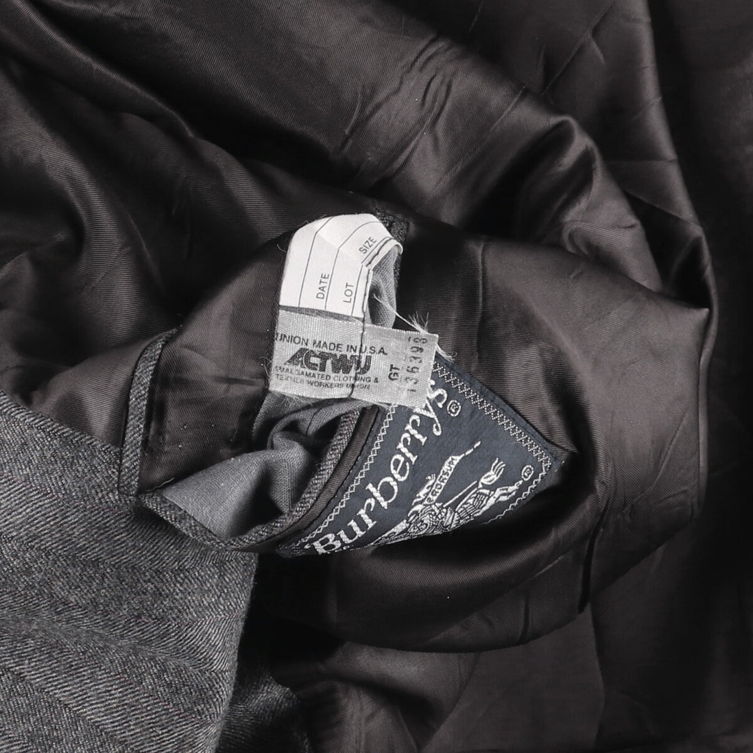 Burberry's Striped Pattern Tailored Jacket, Made in USA, Men's Size L unclear gray type Vintage Second Hand