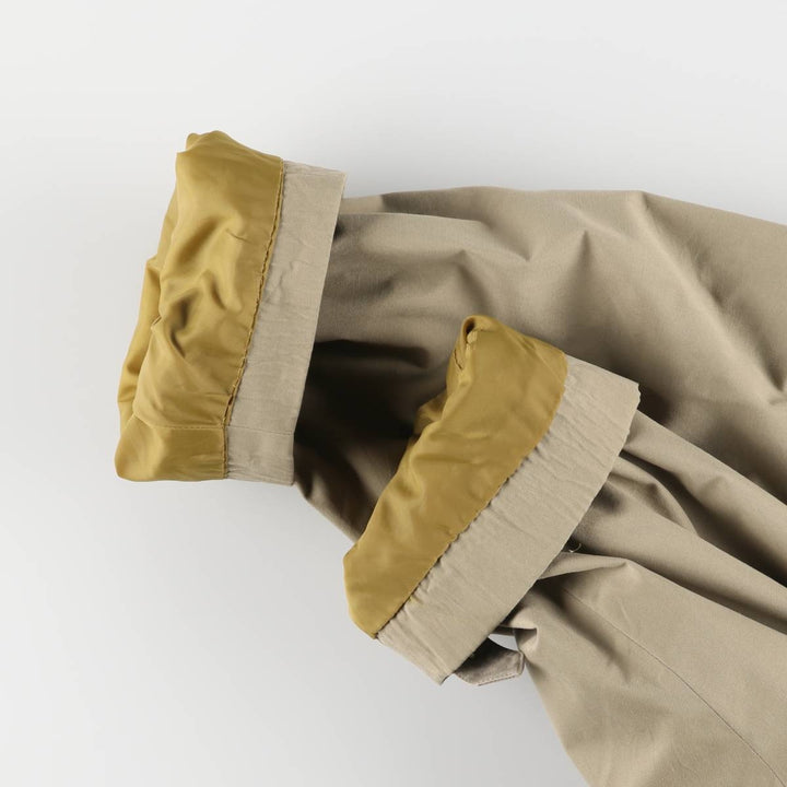 Burberry trench coat, made in England, size M polyester Beige type Vintage Second Hand