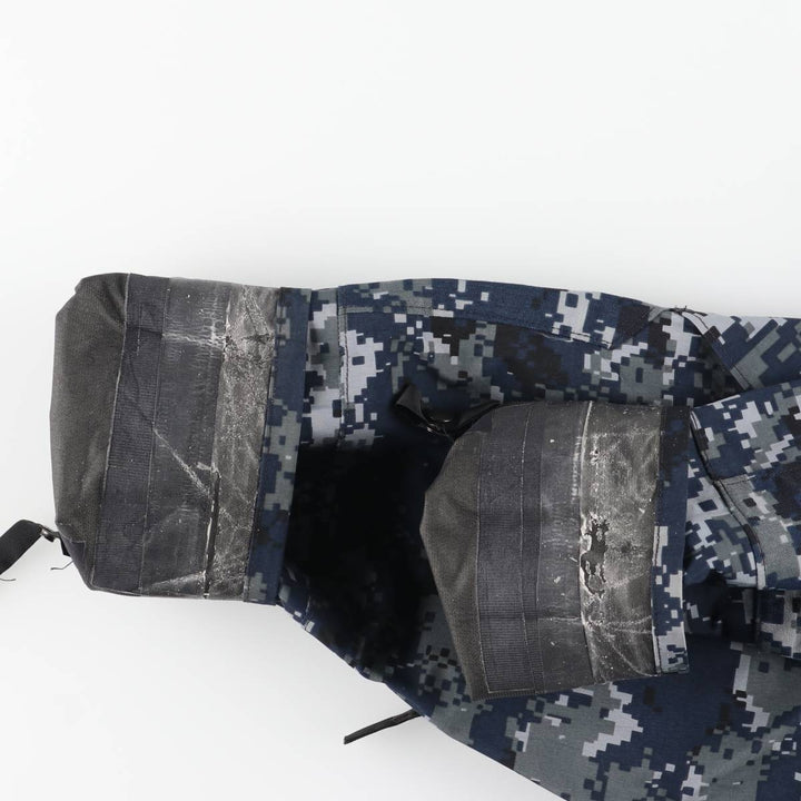 2000'S US Military Issue Camouflage Pattern NWU Digital Camo Military Gore-Tex Parka, Made in USA, Small-X-Long (Men's Size S equivalent) Nylon navy blue type Vintage Second Hand