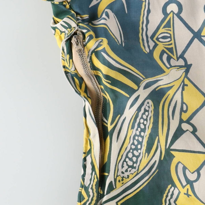1940s-era SURFRIDERS SPORTSWEAR all-over print long sleeveless flared dress muumuu (women's size S equivalent) vintage unclear green type Vintage Second Hand