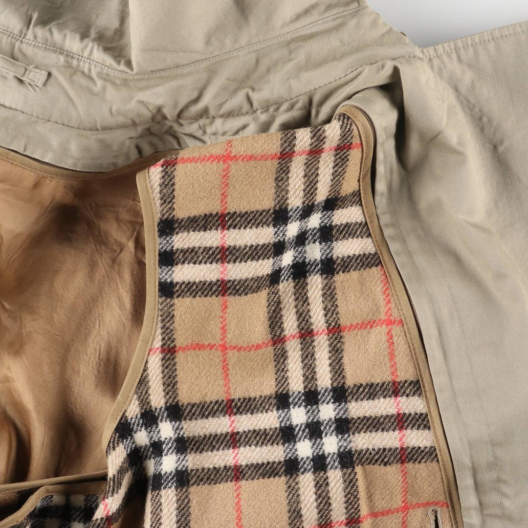 Burberry trench coat, made in England, men's size XL polyester Khaki type beige Vintage Second Hand