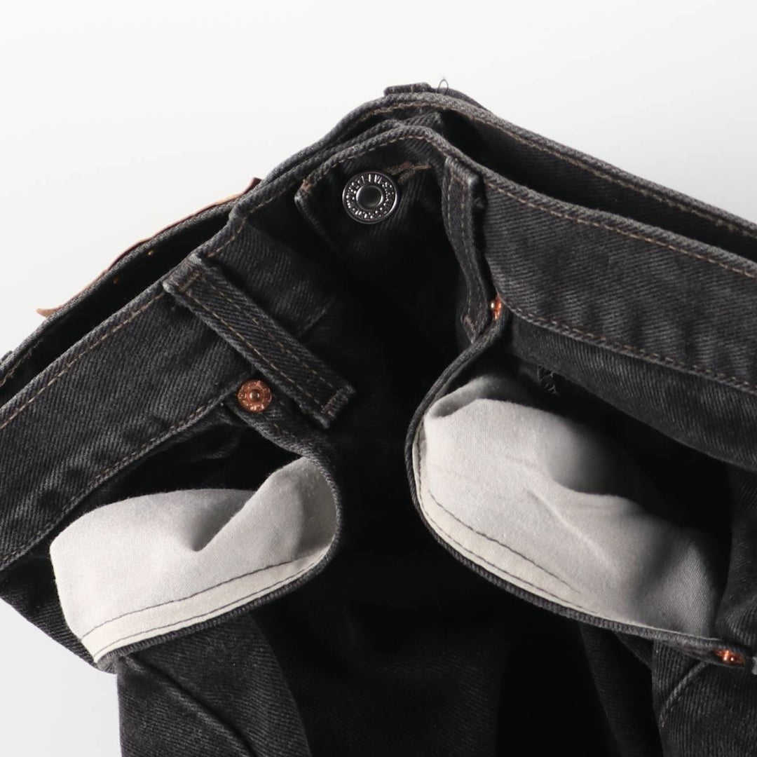 Vintage 1980'S Levi's 505-02600 black denim tapered denim pants, made in Canada, men's size W32. cotton black type Vintage Second Hand