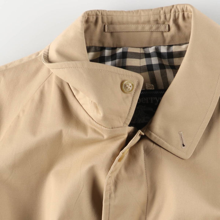 Burberry's Balmacaan Coat, Made in Spain, Men's Size Small polyester Beige type Vintage Second Hand