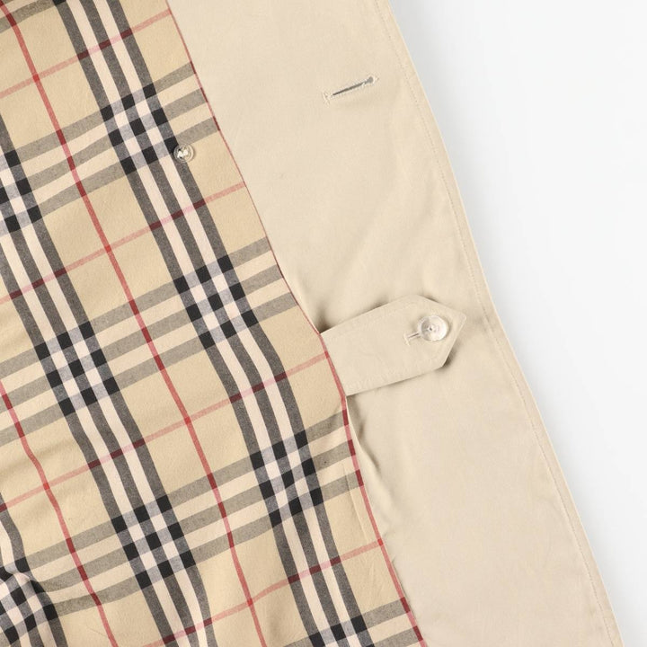Burberry's LONDON trench coat, made in England, size M for men polyester Beige type Vintage Second Hand