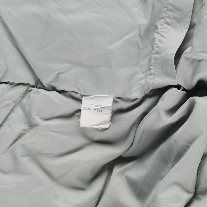 Vintage LLBean goose down jacket from the 1980'S to 1990s, made in the USA, size L. Nylon Khaki type Vintage Second Hand