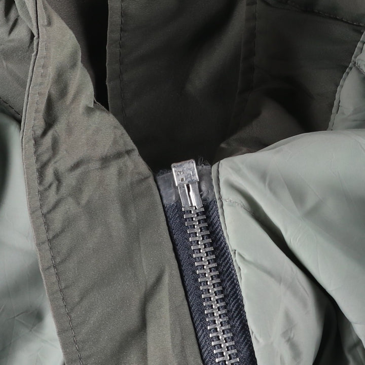 Vintage LLBean goose down jacket from the 1980'S to 1990s, made in the USA, size L. Nylon Khaki type Vintage Second Hand