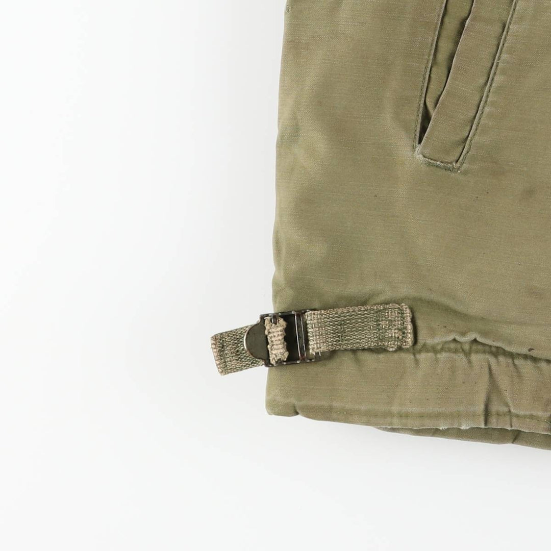 Vintage A-2 Military Deck Jacket, Men's Size Medium unclear Khaki type Vintage Second Hand