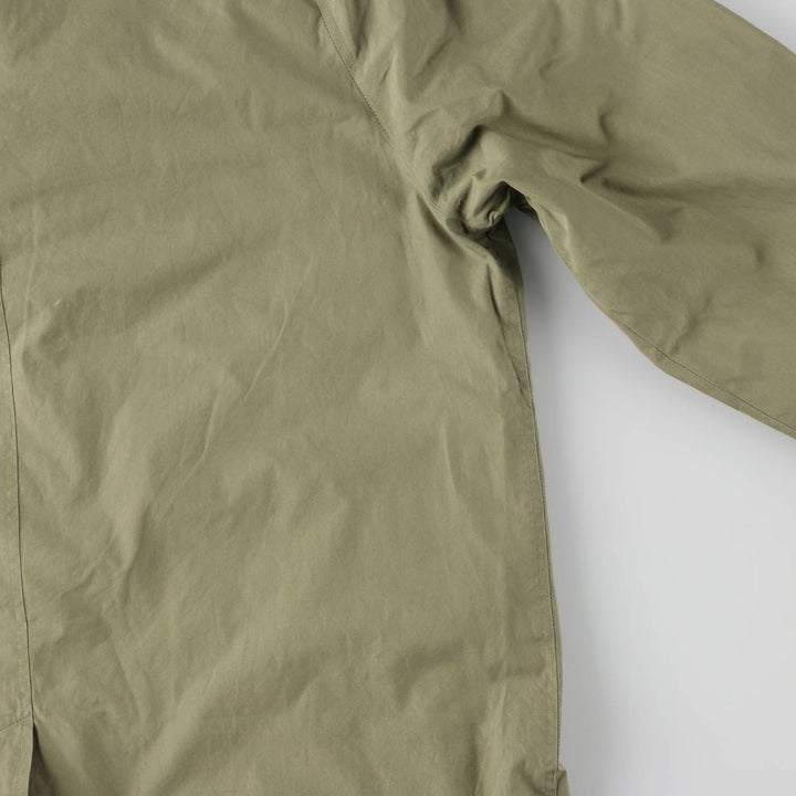 Burberry's 100% cotton Balmacaan coat, made in England, size L. cotton Khaki type Vintage Second Hand