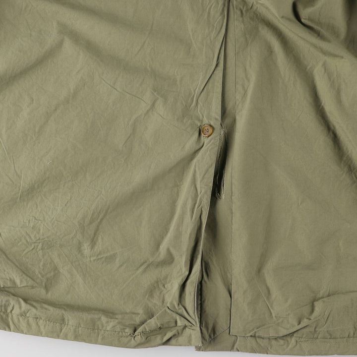 Burberry's 100% cotton Balmacaan coat, made in England, size L. cotton Khaki type Vintage Second Hand