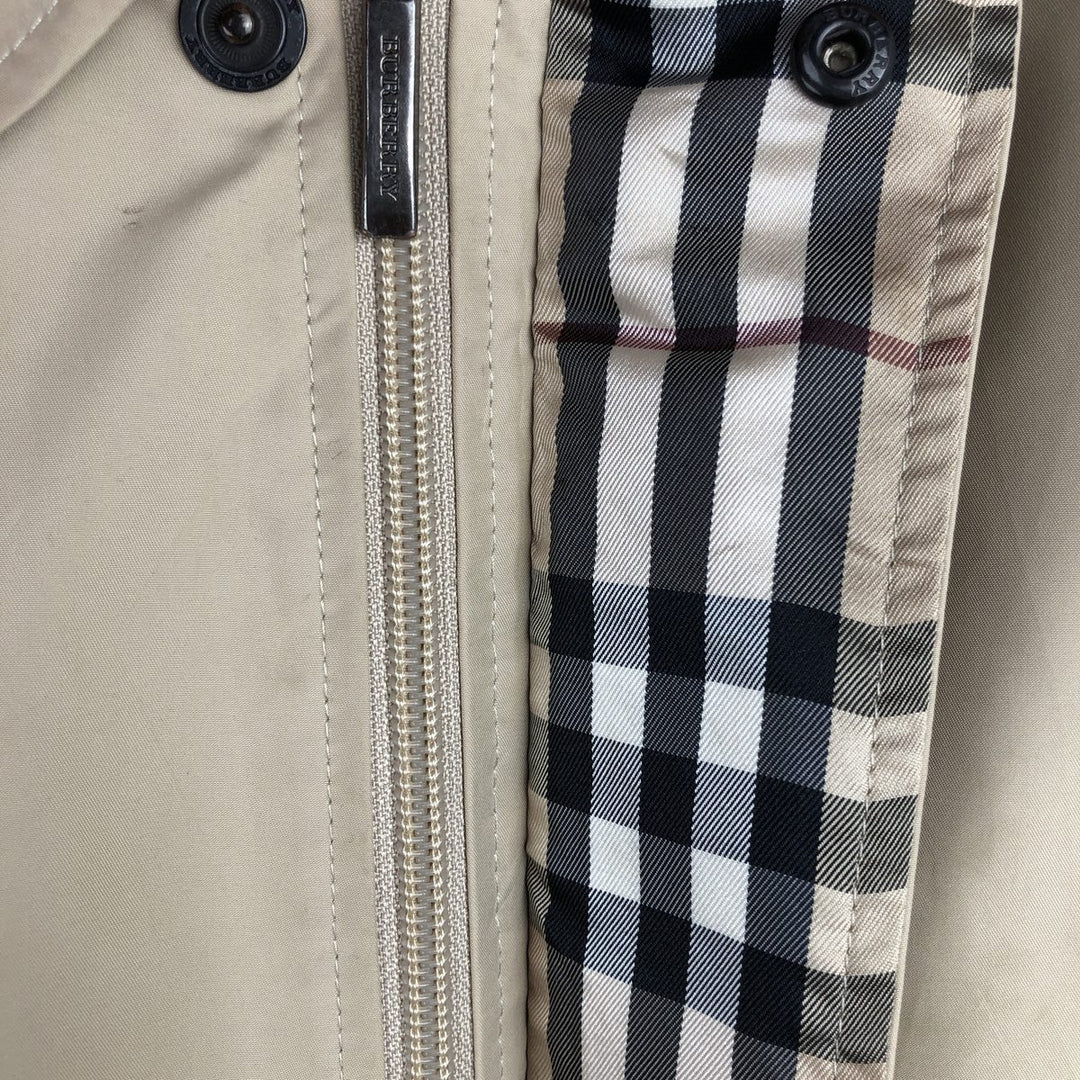 Burberry's BURBERRY LONDON zip-up jacket, men's size L (approx.) polyester Beige type Vintage Second Hand