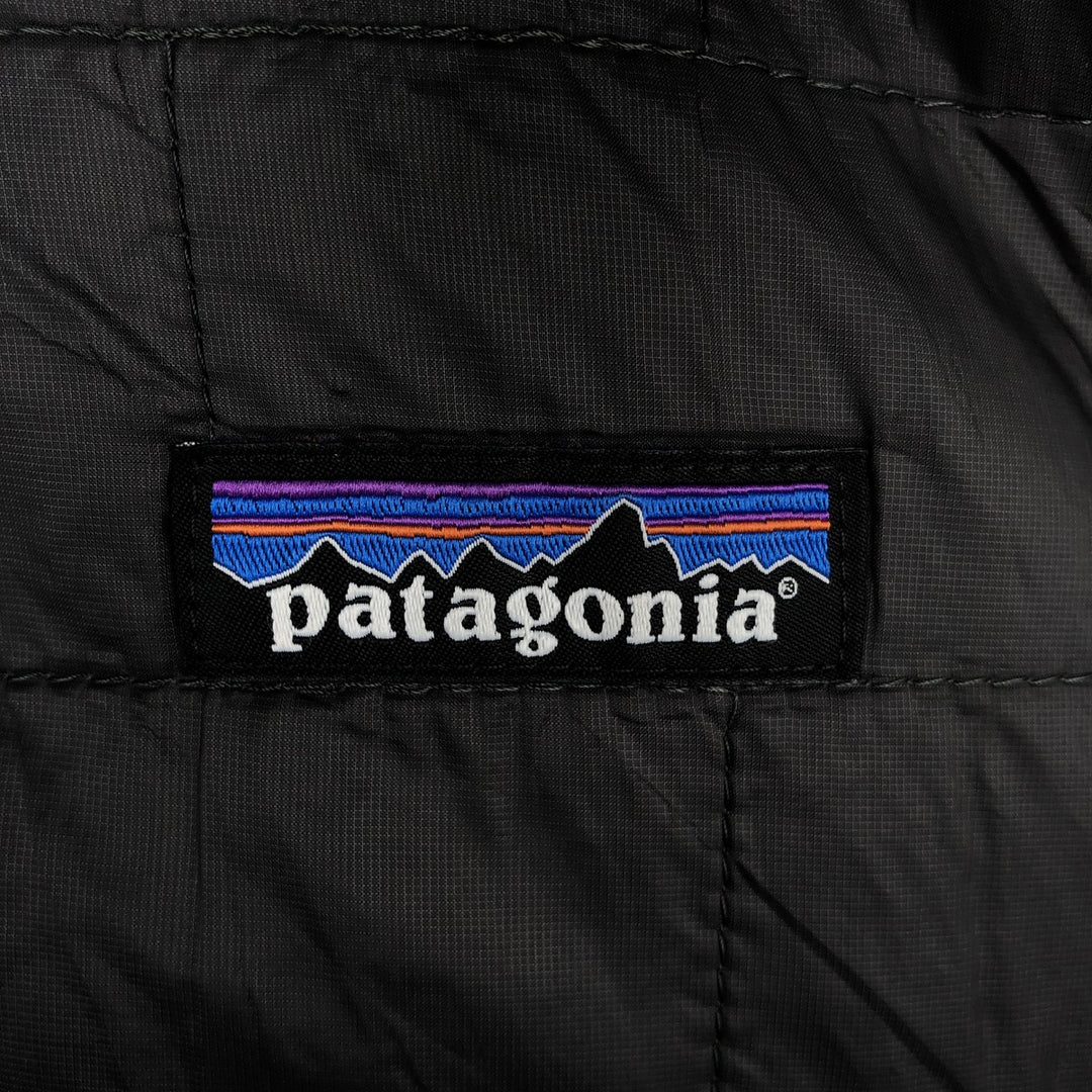 Patagonia Nano Puff Jacket (84211FA15) - Insulated Jacket, Puffer Jacket, Men's Size M (approx.) polyester black type Vintage Second Hand