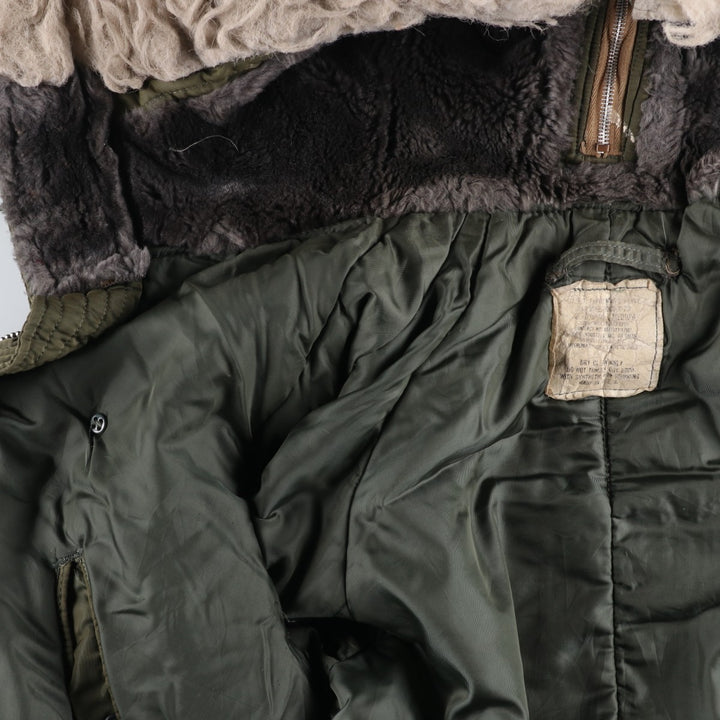N-2B Padded Military Flight Jacket, Medium Size (Men's M equivalent) unclear Khaki type Vintage Second Hand