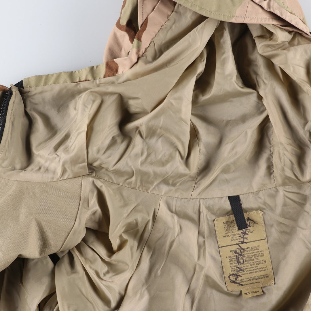ECWCS 1st GEN Late Model Camouflage Pattern 3C Desert Camo Military Gore-Tex Parka, Medium-Regular (Men's M equivalent) Nylon Khaki type brown Vintage Second Hand