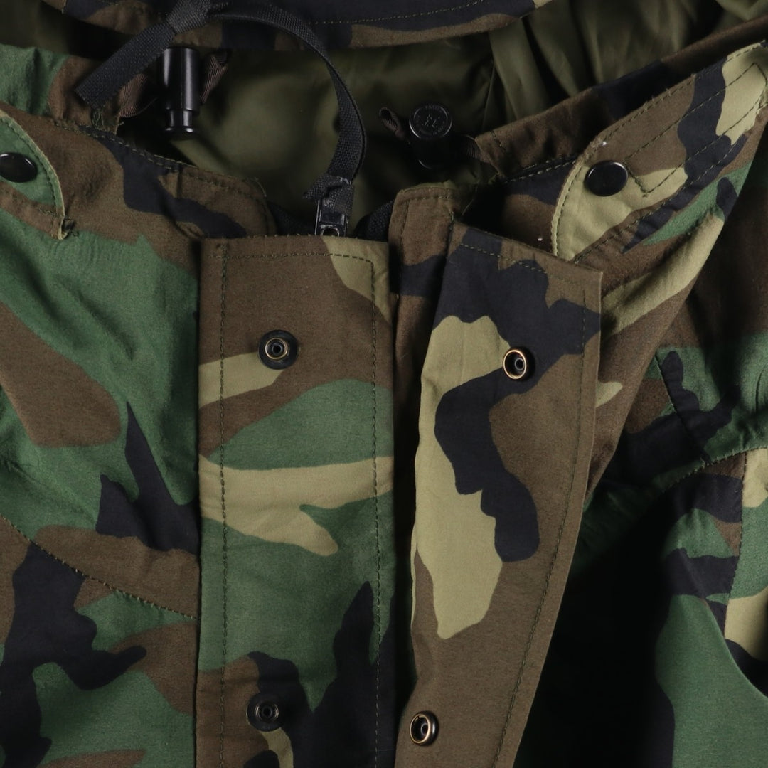 1990'S US Military Issue Woodland Camo ECWCS 1st Generation Late Model Gore-Tex Parka, Made in USA, Small-Regular Size Nylon Khaki type Vintage Second Hand