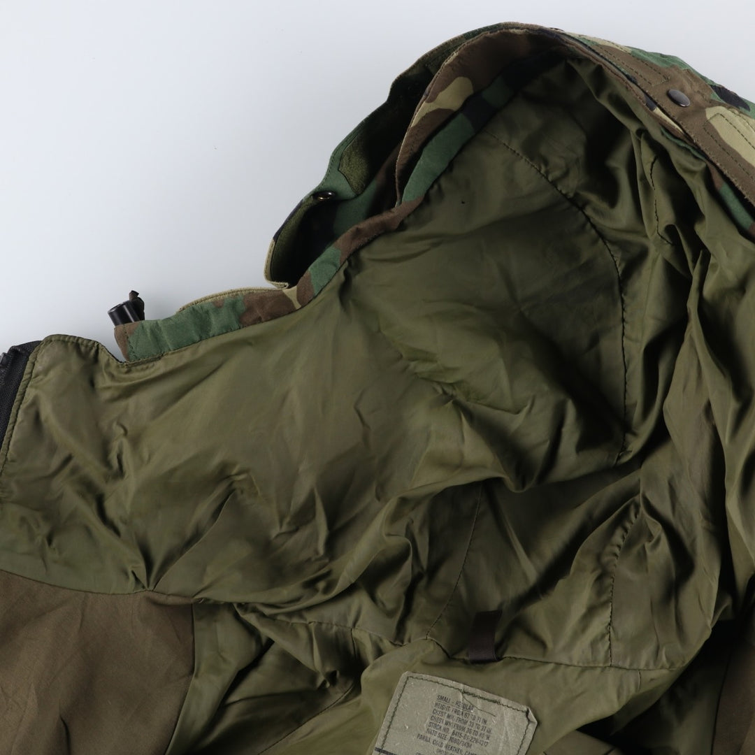 1990'S US Military Issue Woodland Camo ECWCS 1st Generation Late Model Gore-Tex Parka, Made in USA, Small-Regular Size Nylon Khaki type Vintage Second Hand