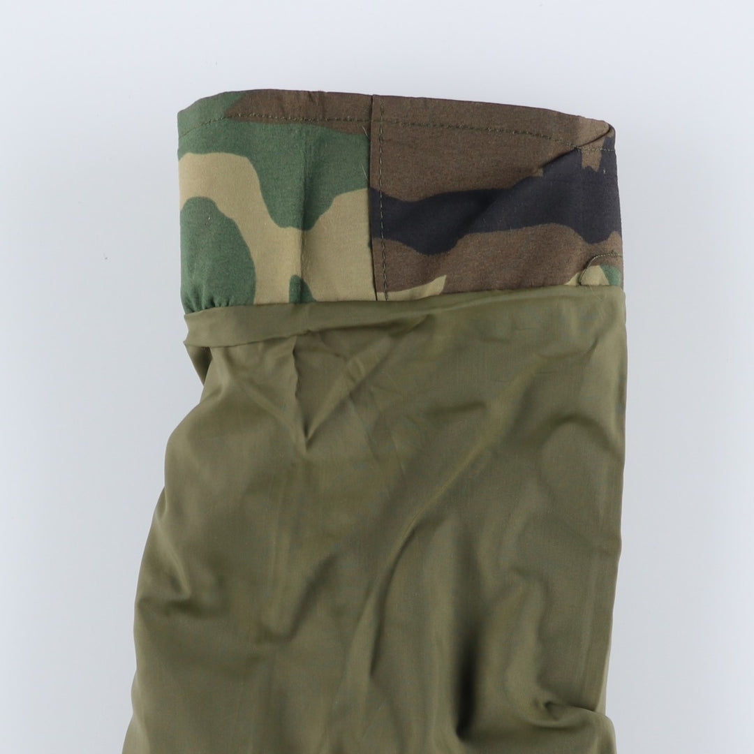 1990'S US Military Issue Woodland Camo ECWCS 1st Generation Late Model Gore-Tex Parka, Made in USA, Small-Regular Size Nylon Khaki type Vintage Second Hand