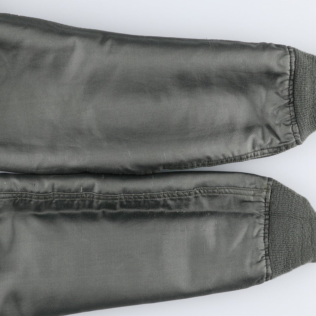 Discounted item with minor defects: 1980'S US military issue CWU-36 jacket. unclear Khaki type Vintage Second Hand