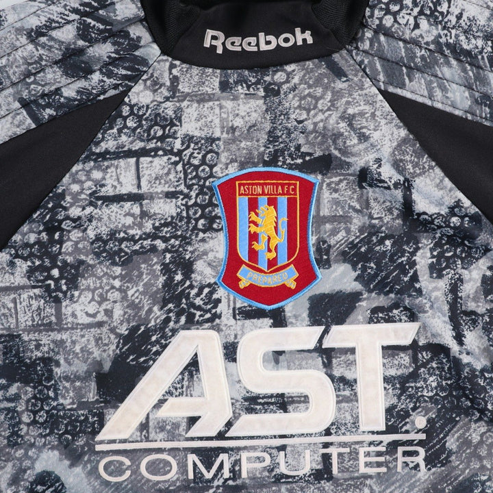 Reebok Premier League Aston Villa FC Mock Neck Goalkeeper Shirt Soccer Uniform Game Shirt polyester gray type Vintage Second Hand