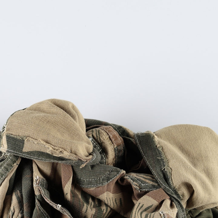 1960s-1970'S Pakistani Army Brushstroke Camo Half-Button Smock Pullover Military Jacket unclear Khaki type Vintage Second Hand