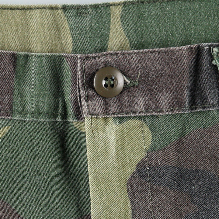 Civilian-made camouflage pattern woodland camo military cargo pants, made in USA, men's size W32 equivalent, vintage. unclear Khaki type Vintage Second Hand