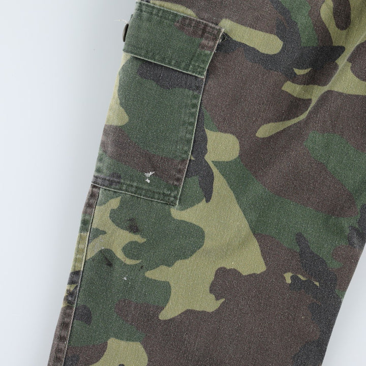 Civilian-made camouflage pattern woodland camo military cargo pants, made in USA, men's size W32 equivalent, vintage. unclear Khaki type Vintage Second Hand