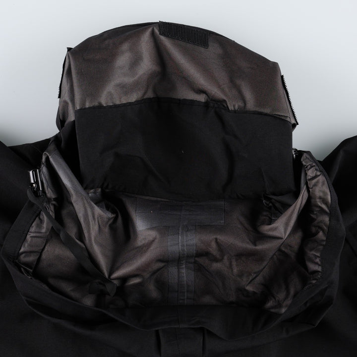 Genuine US military issue Gore-Tex parka, made in the USA, small long size (equivalent to men's S). Nylon black type Vintage Second Hand