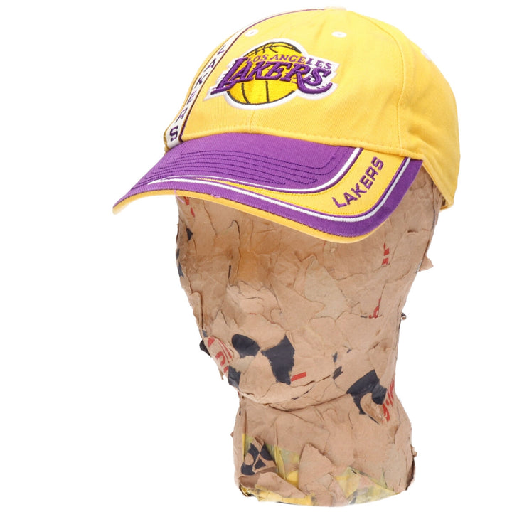 NBA LOS ANGELES LAKERS Los Angeles Lakers Two-tone Baseball Cap Free Size /gaa003079