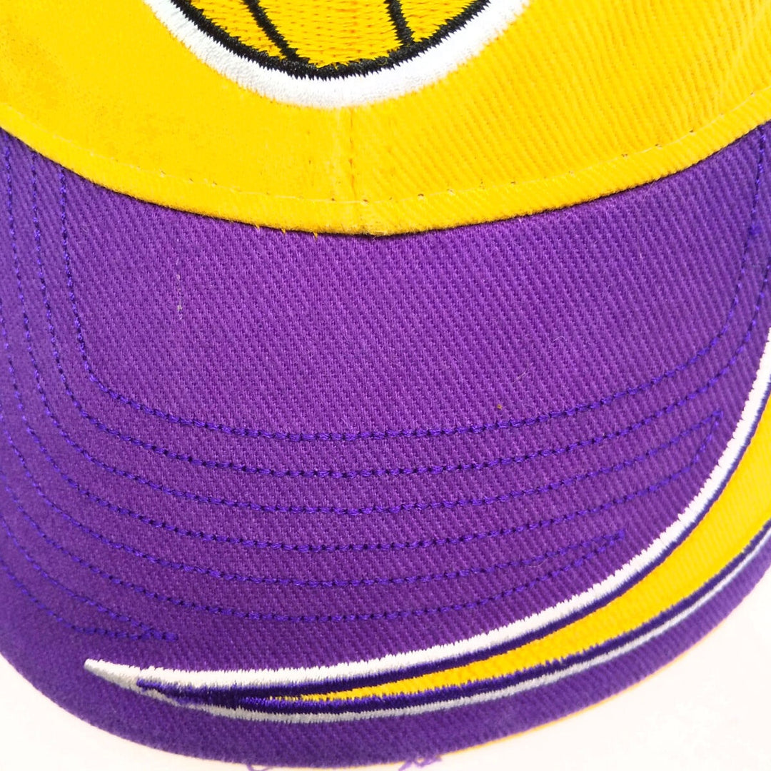 NBA LOS ANGELES LAKERS Los Angeles Lakers Two-tone Baseball Cap Free Size /gaa003079