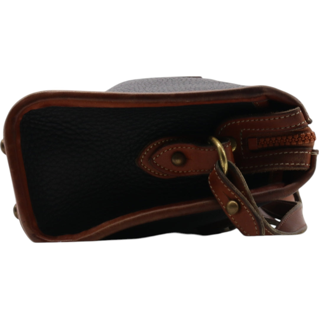 Dooney & Bourke Shoulder Bag Made in USA genuine leather brown type Vintage Second Hand