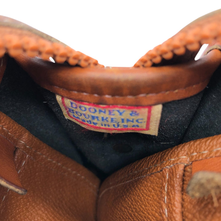 Dooney & Bourke Shoulder Bag Made in USA genuine leather brown type Vintage Second Hand