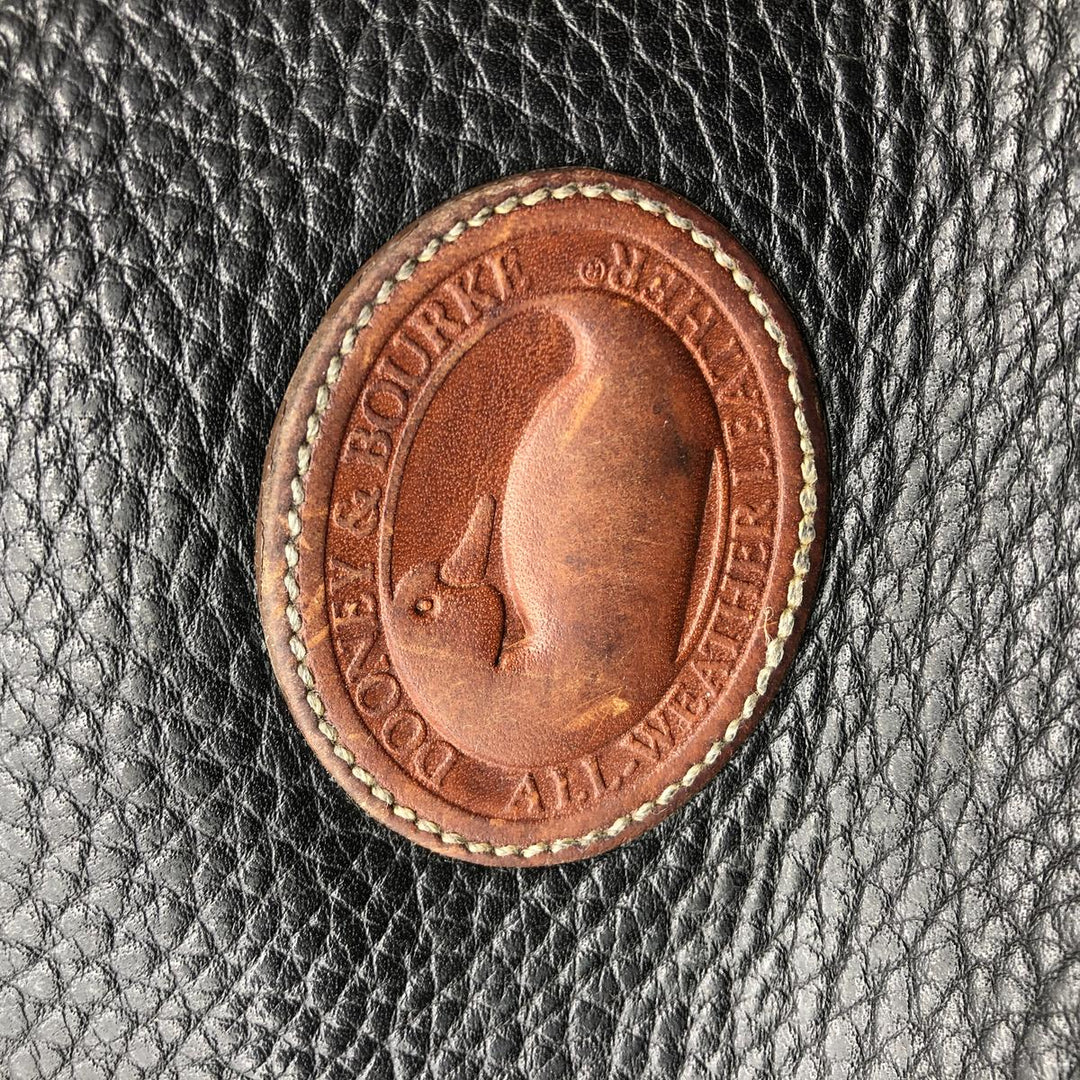 Dooney & Bourke Shoulder Bag Made in USA genuine leather brown type Vintage Second Hand