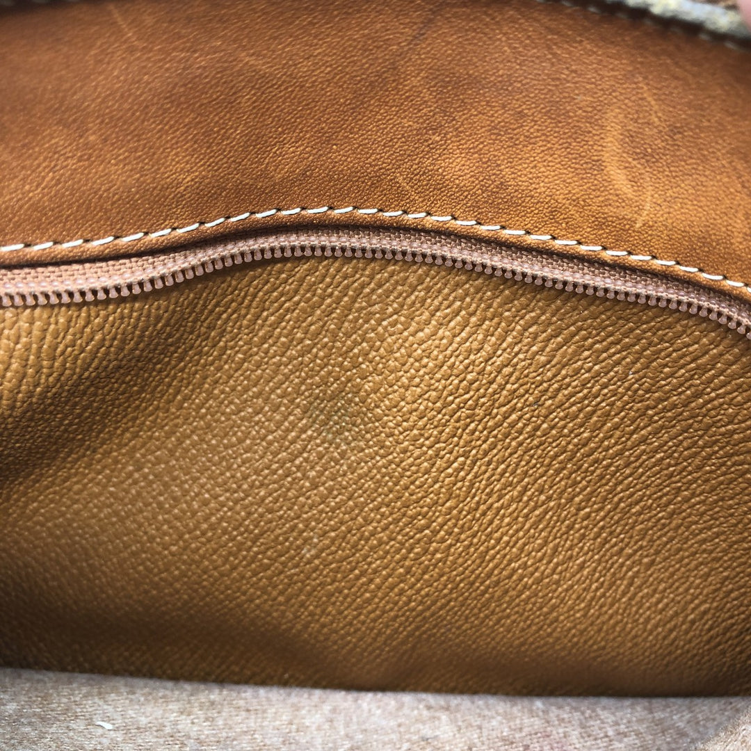 Dooney & Bourke Shoulder Bag Made in USA genuine leather brown type Vintage Second Hand