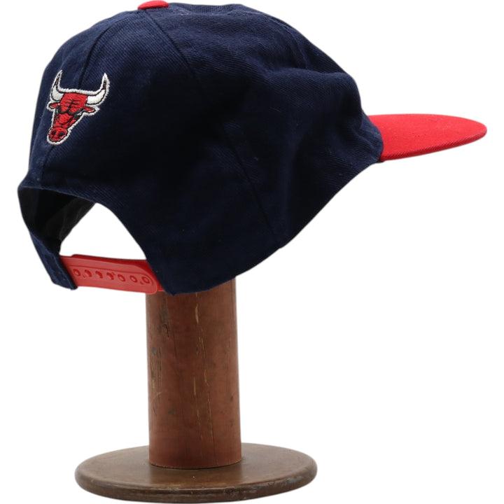 NBA CHICAGO BULLS Chicago Bulls Two-Tone Baseball Cap Free Size unclear navy blue type Vintage Second Hand